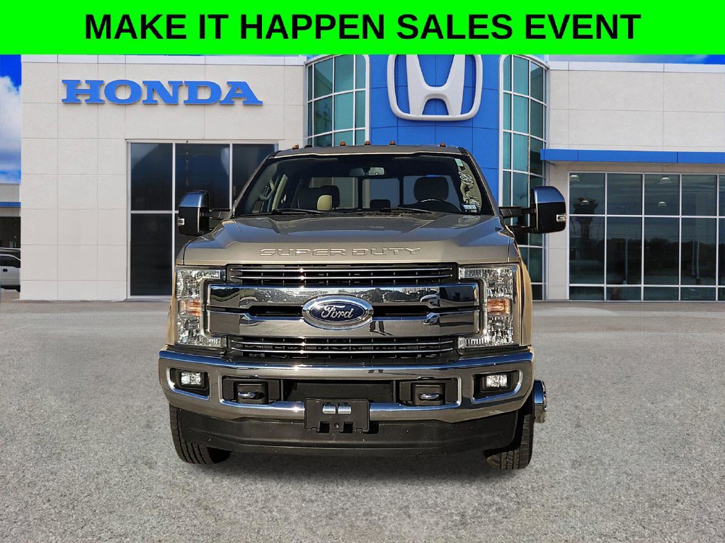 Used 2017 Ford F350 Lariat w/ Chrome Package AWD/4WD image 10