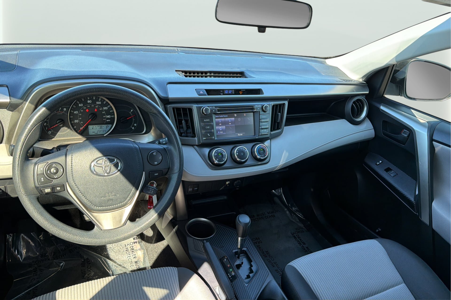 Used 2014 Toyota RAV4 LE FWD image 14