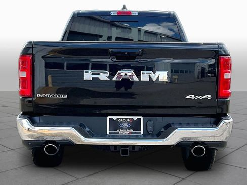 Used 2025 RAM 1500 Laramie w/ Off Road Group AWD/4WD image 5