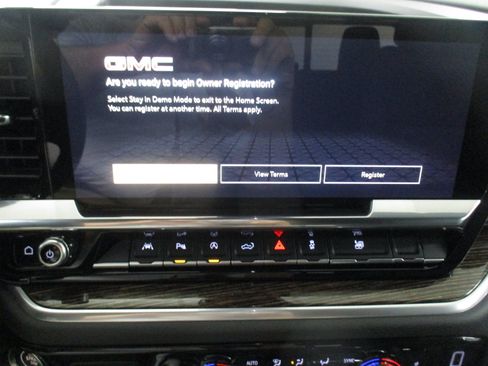 New 2026 GMC Sierra 1500 Elevation w/ Elevation Premium Package AWD/4WD image 23