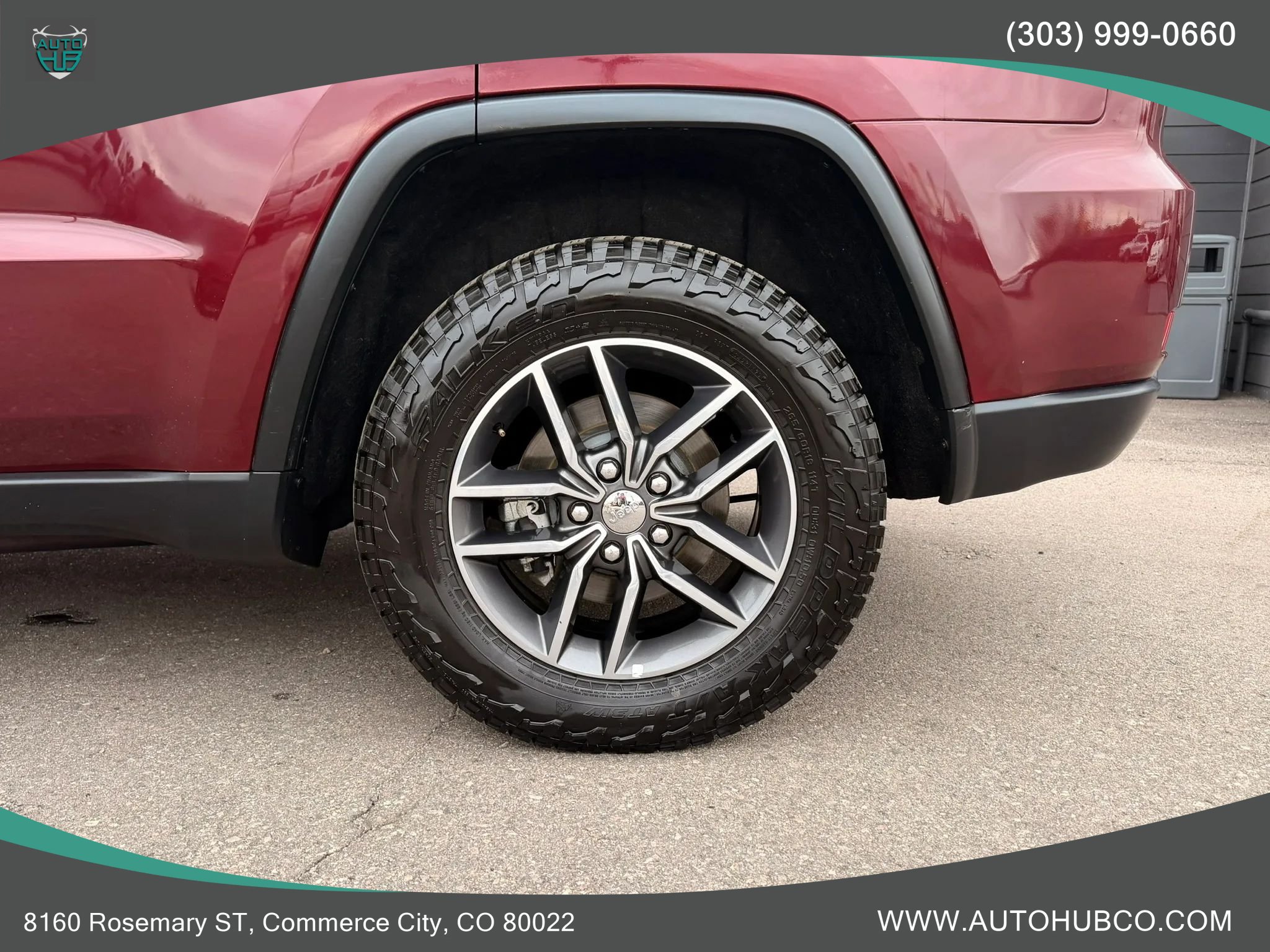 Used 2017 Jeep Grand Cherokee Laredo w/ Quick Order Package 23E AWD/4WD image 31
