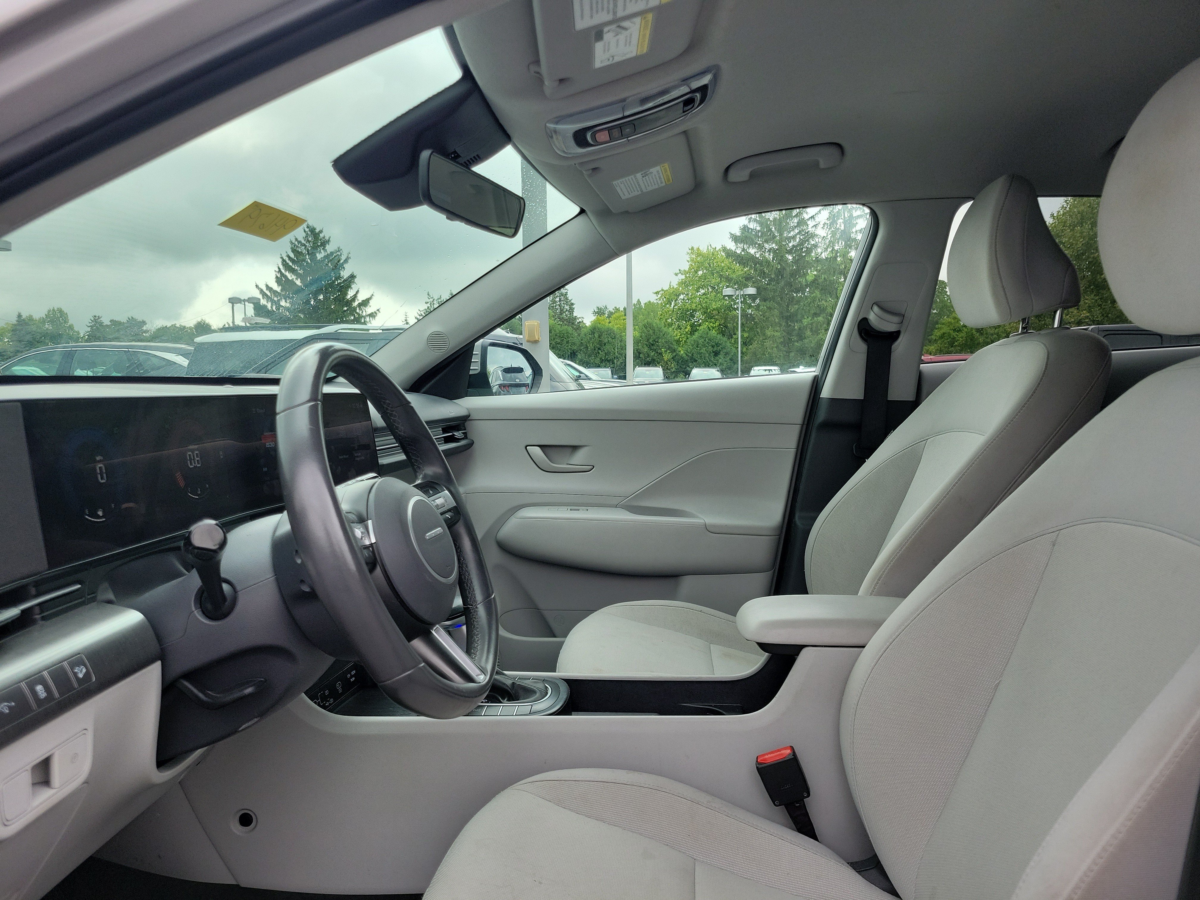 Used 2024 Hyundai Kona SEL AWD/4WD image 15