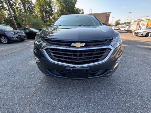 Used 2018 Chevrolet Equinox LT AWD/4WD image 2