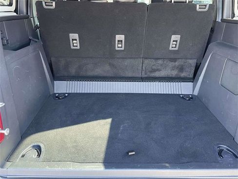 Used 2025 Ford Bronco Badlands image 23