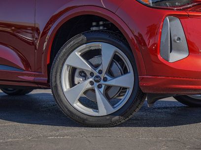 New 2025 Audi Q5 Premium Plus