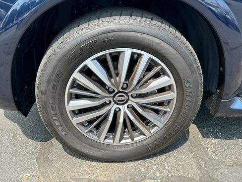 Certified 2023 Nissan Armada SL w/ Cargo Package AWD/4WD image 8