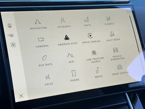 New 2026 Land Rover Range Rover Velar Dynamic SE AWD/4WD image 26