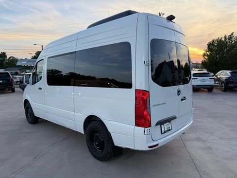 Used 2024 Mercedes-Benz Sprinter 2500 image 68