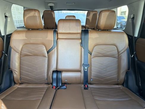 Used 2023 Nissan Pathfinder Platinum w/ Cargo Package image 29