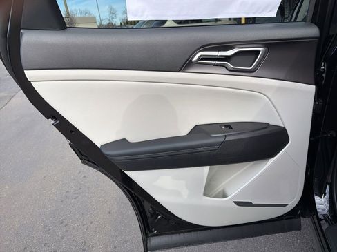 New 2026 Kia Sportage EX image 19