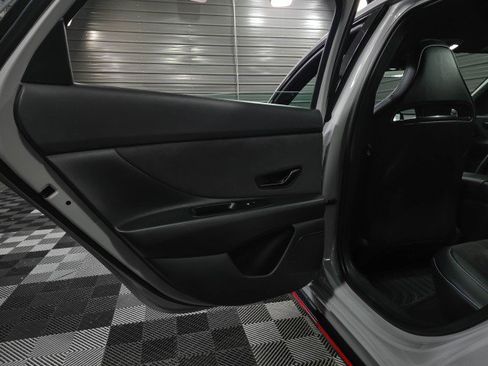 Used 2025 Hyundai Elantra N image 33