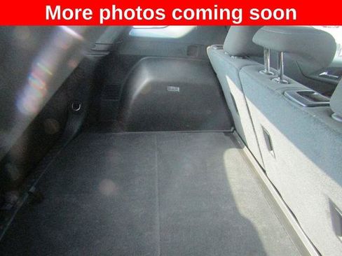 Used 2026 Chevrolet Equinox LT AWD/4WD image 13