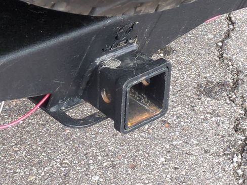 Used 2018 Jeep Wrangler Unlimited Sport S image 32