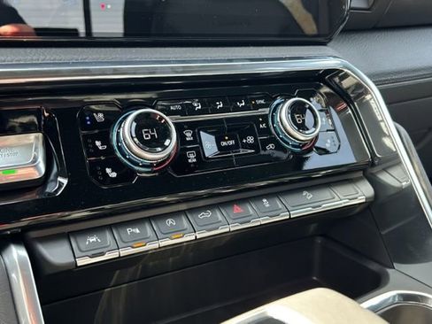 New 2026 GMC Sierra 1500 Denali w/ Technology Package AWD/4WD image 42