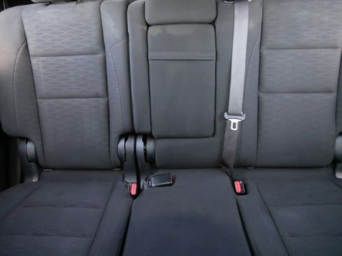 Used 2019 Dodge Durango SXT image 11