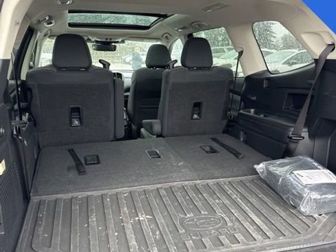 Certified 2025 Subaru Ascent Onyx Edition image 9
