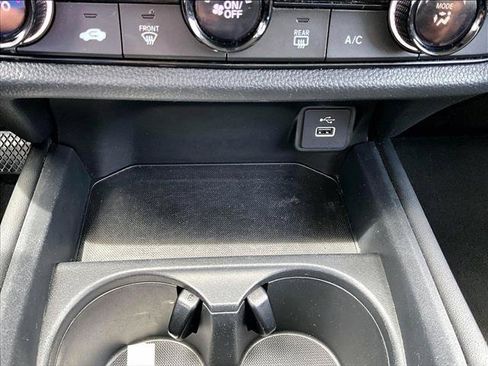 Used 2023 Honda HR-V LX image 25
