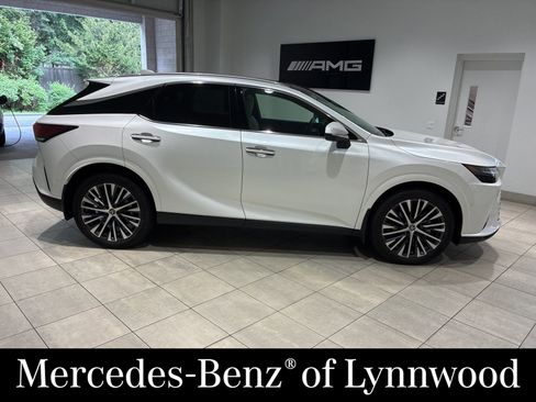 Used 2023 Lexus RX 350 w/ Cold Area Package AWD/4WD image 3