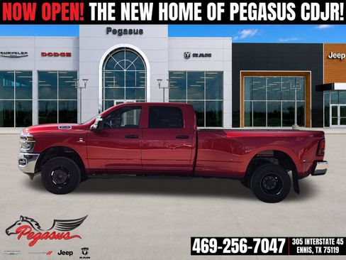 New 2026 RAM 3500 Tradesman AWD/4WD image 3