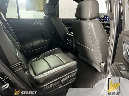 Used 2021 Chevrolet Tahoe High Country w/ Premium Package image 25