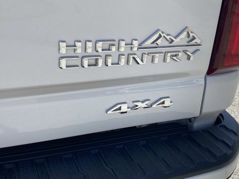 Used 2020 Chevrolet Silverado 3500 High Country image 6
