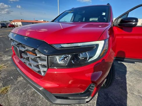 Used 2023 Honda Passport TrailSport image 28