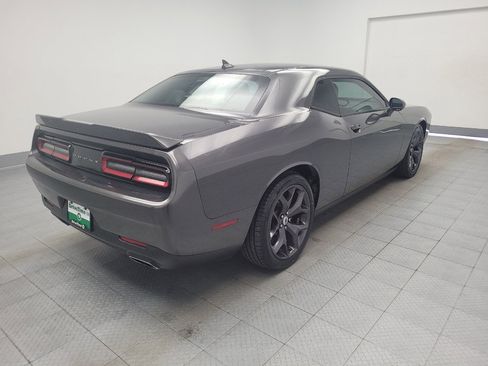 Used 2017 Dodge Challenger SXT Plus RWD image 9