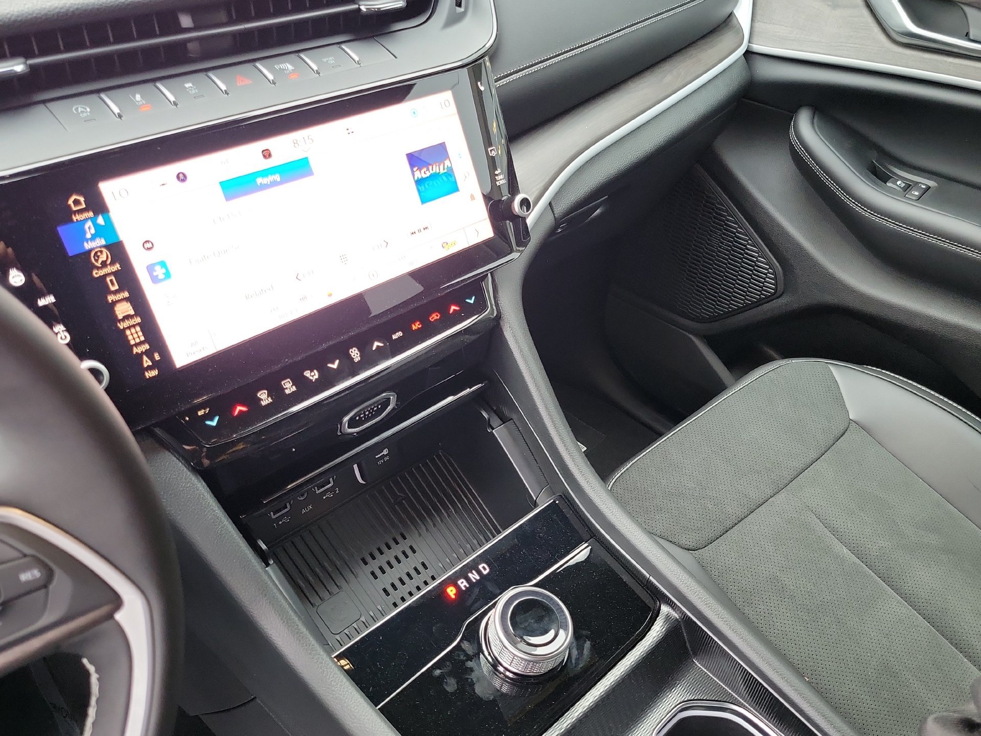 New 2026 Jeep Grand Cherokee Altitude RWD image 13
