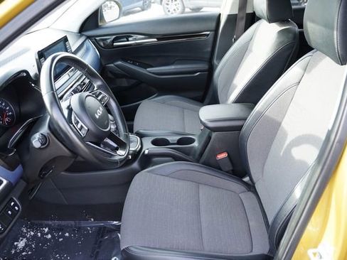 Used 2023 Kia Seltos S image 15