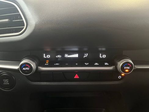 Certified 2025 MAZDA CX-30 AWD 2.5 S w/ Select Sport Pkg image 16