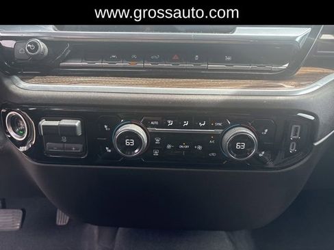 Used 2023 Chevrolet Silverado 1500 LT AWD/4WD image 24