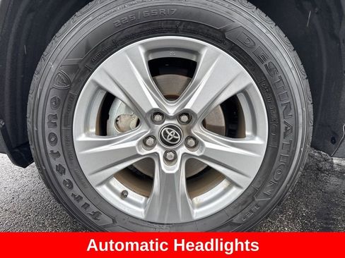 Used 2025 Toyota RAV4 LE image 12