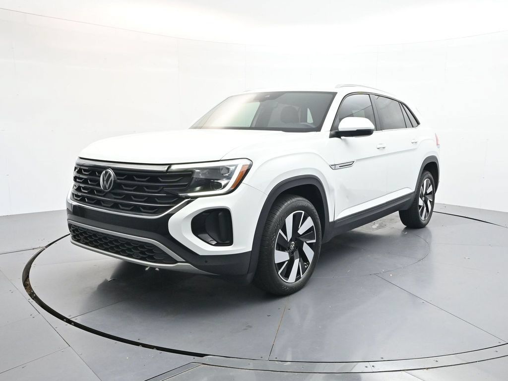 Used 2024 Volkswagen Atlas Cross Sport SE AWD/4WD image 3