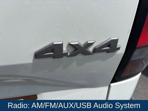 Used 2025 Nissan Frontier S image 5