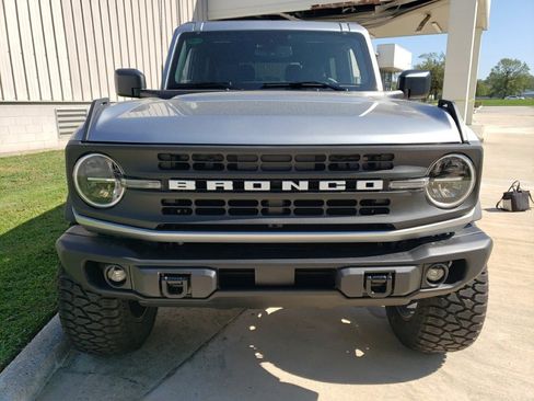 New 2023 Ford Bronco Black Diamond image 18