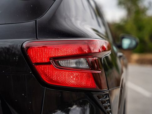 Used 2024 Chevrolet Trax RS w/ Driver Confidence Package image 16