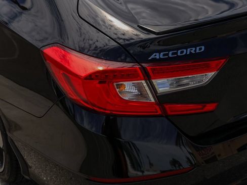 Used 2022 Honda Accord Sport image 7