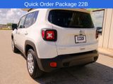 Used 2023 Jeep Renegade Latitude image 6
