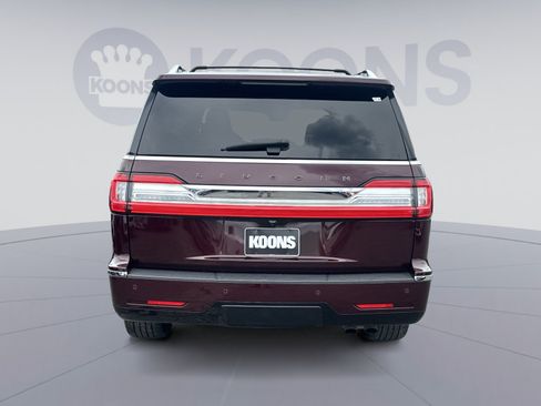 Used 2018 Lincoln Navigator Black Label AWD/4WD image 10
