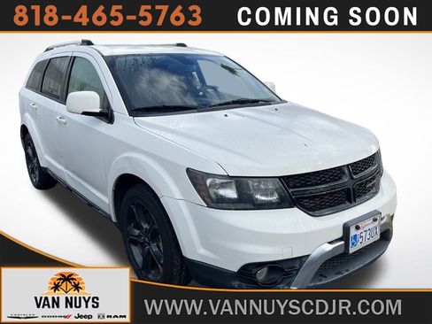 Used 2018 Dodge Journey Crossroad image 1