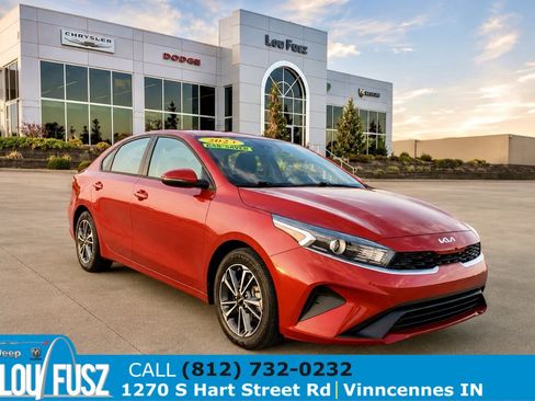 Used 2023 Kia Forte LXS w/ LXS Technology Package FWD image 1