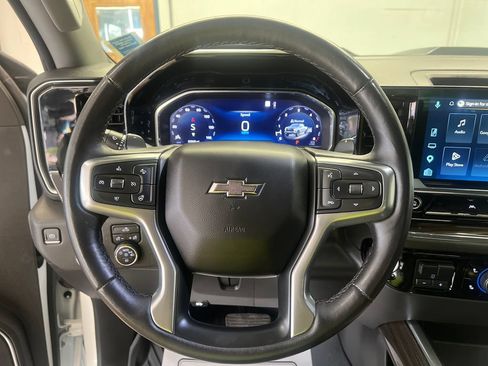 Used 2023 Chevrolet Silverado 1500 LT Trail Boss AWD/4WD image 23