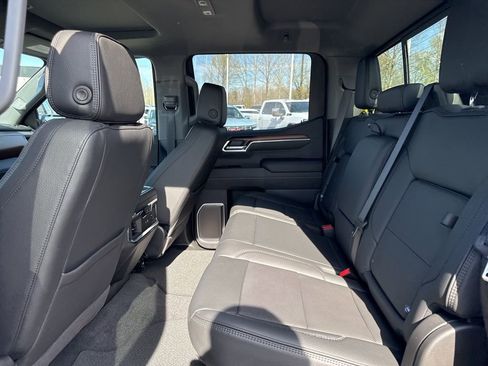 Used 2025 GMC Sierra 1500 Denali w/ Denali Reserve Package image 13