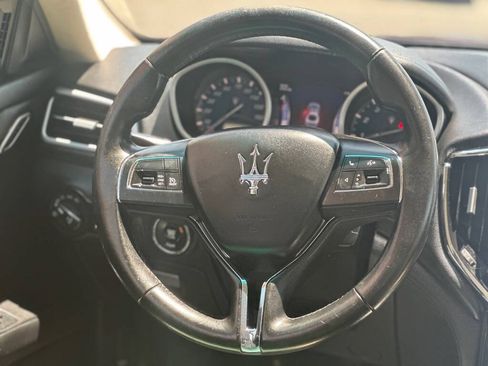 Used 2015 Maserati Ghibli RWD image 8