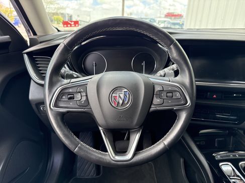 Used 2022 Buick Envision Preferred image 13