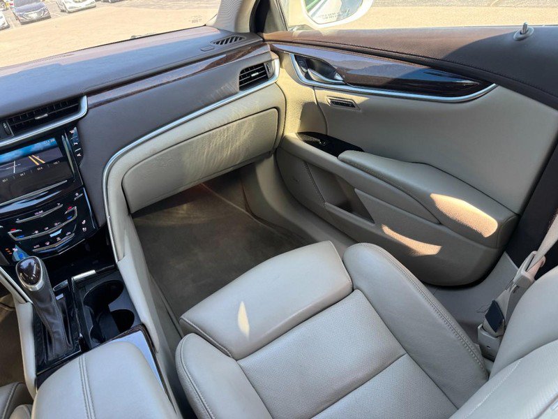 Used 2014 Cadillac XTS Premium FWD image 14