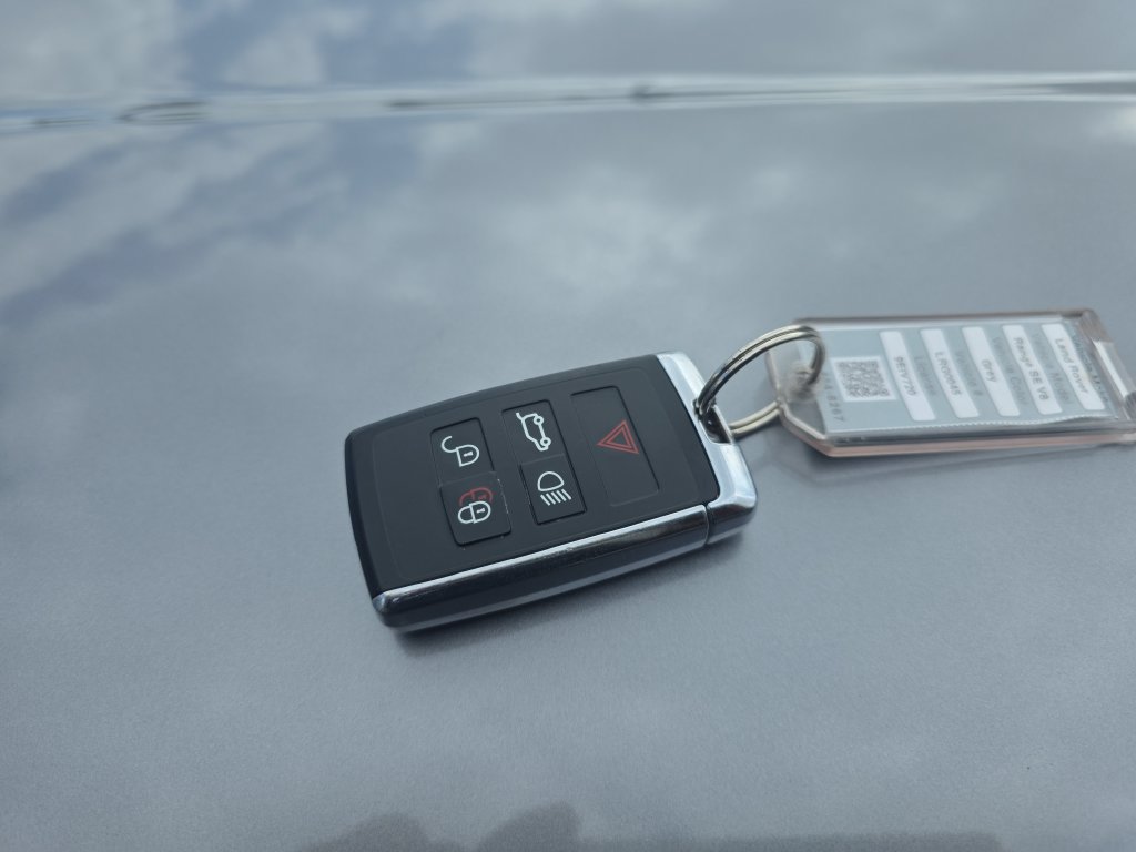 Used 2023 Land Rover Range Rover SE AWD/4WD image 27