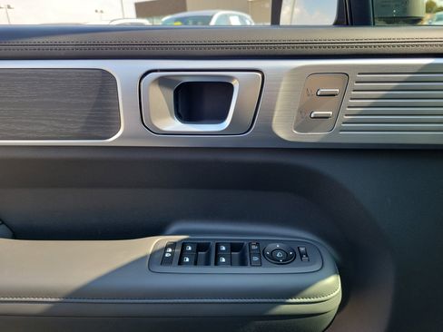 New 2026 Hyundai Santa Fe Limited AWD/4WD image 17