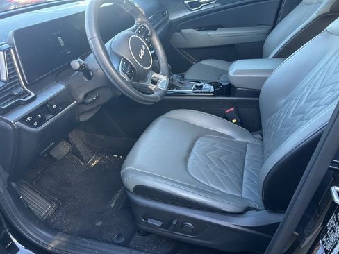 Used 2023 Kia Sportage X-Line w/ X-Line Premium Package image 4