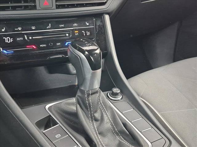 Used 2025 Volkswagen Jetta Sport FWD image 10